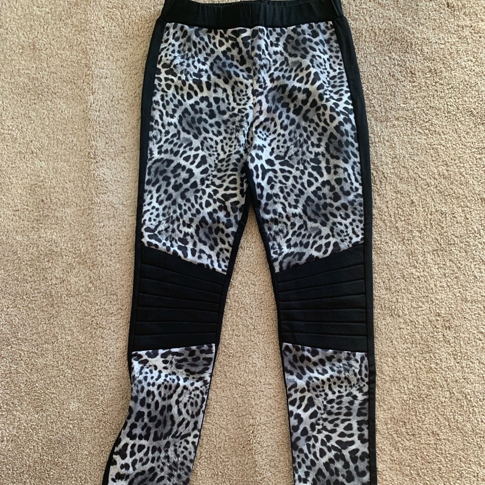 Leopard Leggings - NEVER WORN